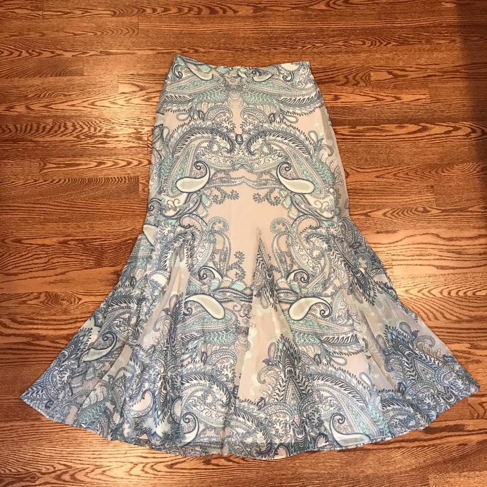 EUC Banana Republic Maxi Skirt